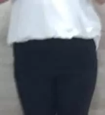 알바할 때 입을 기본 바지로 구매했는데 진짜 너무너무 편해서 매일 입고다녀요! 그래서