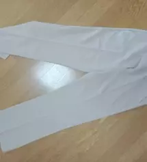 쫀쫀하게 잘 늘어나서 m사이즈 해도 맞았을거같긴하네요. 밝은색이라 딱맞으면 코끼리같