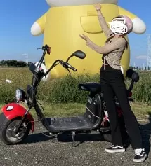 진짜 너무너무 잘산거같아요 ㅠㅠㅠ스판짱짱하고 라인정말예뻐요 스키니만 입다가 이런