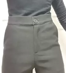 기본 슬렉스가 없어서 이번에 하나 장만했는데 너무 잘 맞아서 놀랐습니다ㅠ 밖에서 바