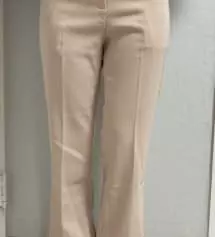 사계절 내내 입어도 될 것 같아요! 저렴한 가격이라 질이 좋지 않을까 걱정했는데 ,, 핏