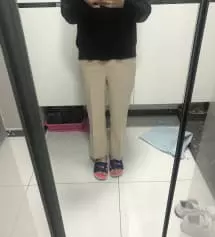 이바지 몇날몇일 고민햇어요. 검정색은바지가잇으니 패스 베이지가 갖고싶은대 추워보일