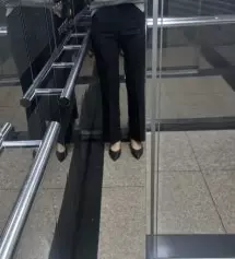 핏이 예뻐요! 키에 맞춰 기장 선택 가능하고, 사이즈가 여유있는 편입니다
