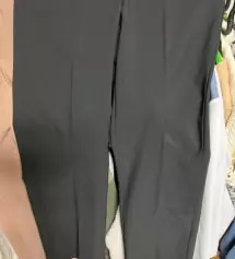 바지가 엄청 편해요
