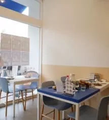 편하고 좋은데 지금 입기에는 좀 얇고 보풀이 금방 나요ㅠㅠ
