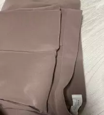 검정색만 몇번 주문해서 입엇엇는데
