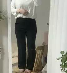 159cm 상체 하체 비율 똑같은 폴더몸매인데.. 여름얇은긴바지 155로 샀을때 발목 위까지