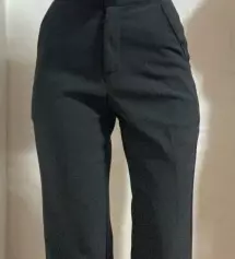 다른 곳에서 바지 구매하면 맨날 허리가 커서 수선하거나 핏에 어정쩡하게 나왔는데 이