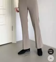 블랙 베이지 구매해서 잘입어서 모카베이지도 구매했는데
