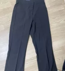 이거 검정 슬랙스 기대없이샀는데 너무예뻐서 네이비하나 더샀습니당
