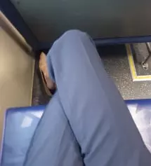 이렇게 깔끔하게 떨어지는 슬랙스라니
