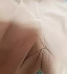 실밥마무리가 좀 아쉽네요 ㅠ중요부위(?)인데 이거 잘랏다가 술술 풀려버리면 어쩌죠?
