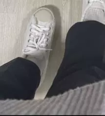 다리도길어보이고 너무 예쁨 아주 편-안함 고고싱은 배송이 빠르고 무배여서 너무 좋음