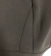 키랑 체구가 작아서 맞는 바지 찾기 힘든데 맞춤제작한것마냥 딱맞네요! 금액을 좀 더 