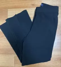 사이즈가 다양한게 너무 좋은 것 같아요 길이와 사이즈를 다 만족하는 바지를 찾기 어려