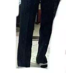 S로 구매했다가 M으로 교환했습니다. 허벅지 탄탄하신 분들은 M으로 꼭 주문하세요!! 허