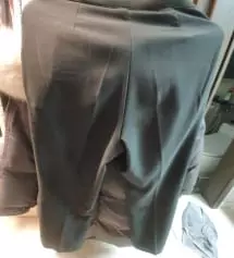 숏인데도 제가숏다리인지 생각보단길어요ㅋ 입을수록 좀늘어나는것도 같아요
