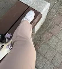 진짜 인생 슬랙스에요 ㅠㅠ 여기 없어지면 너무 슬플듯.. 그리고 모카 베이지이지먼 실