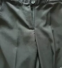 키 154정도에 150사이즈로 잘한거 같아요. 155는 좀 길었을거 같아요. 신축성 좋고 편해