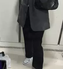 살이빠져서 라지에서 엠으로 재구매했어요! 가격대비 바지가 정말 편하규 좋습니다