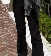 쫀쫀하면서 약간 도톰해요
