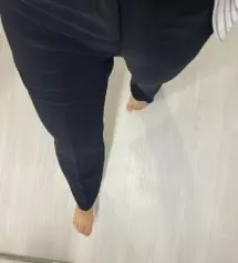 단추가 반대편이라 조금불편하긴한데 허리밴딩도있고 길이감도너무좋아요ㅎ
