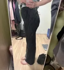 찰랑거리고 마니 두껍지않아 좋앗어요 생각햇던거보단 살짝 두께감 잇어요
