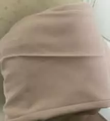 옛날에 검정색 모찌슬랙스 구매하고 맨날 입어서 이번엔 베이지로 주문했어요~ 키 155,