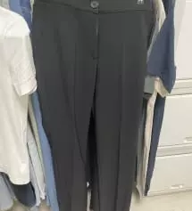 남색을 작년에 사서 입다가 정말 너무 편하고 핏이 좋아서 검정색도 구매했어요 ㅎㅎ 이