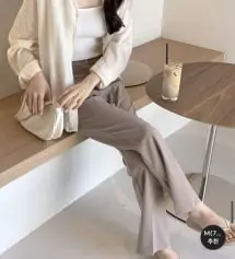 실물은 생각보다 핑크빛이 많이 돌아서 당황했어요 ㅠ
