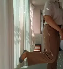 바지허리가 밴딩 아닌것처럼 생겼는데 엄청 잘 늘어나요. 신축성 짱짱.
