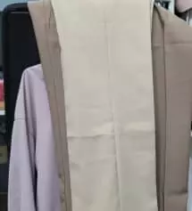 키 163인데 리뷰에 저랑 같은 키를 가지신분이 복숭아뼈 보이게 입는다고 155로 사셨더