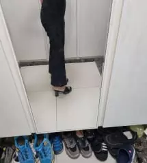 인생바지를 만났어요.기장수선안해도 되구요. 사이즈를 타이트하게 주문했는데 딱맞고 