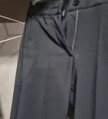 바지중에서 젤 좋아하는거에요~~기장도 150이 딱맞고 허리도 신축성 좋아요~~