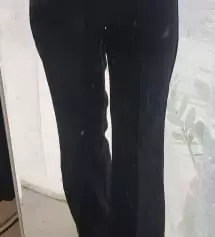 다리가 진짜 길어보여서 만족스럽네요 핏도 좋고 허리 군살도 밴딩 덕분에 잘 잡히는 것