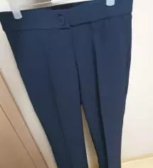 예전부터 꾸준히 이용하더있는 슬랙스입니다!!! 이보다 편한 슬랙스는 없네요 ㅎㅎ 지난