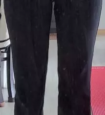 170/57인데 m 잘 맞아요 길이도 딱이고 핏도 최고에요ㅜㅜ 스판많아서 활동성도 정말정