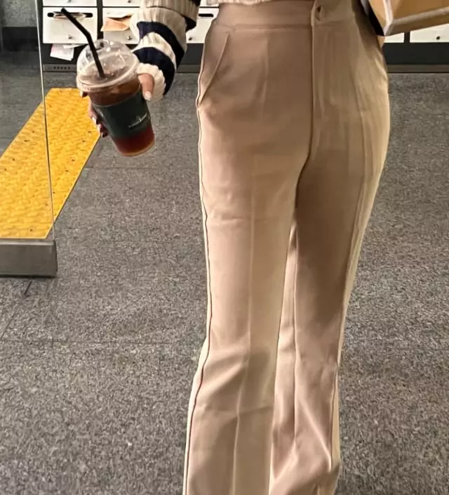 👉157cm/46kg/ 몸무게에 비해 복부에 살이 조금 있는 스타일
