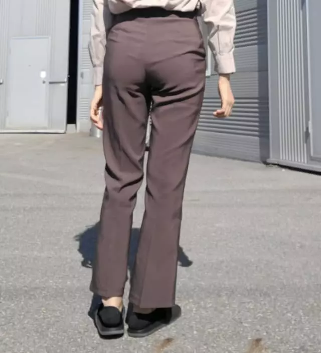 반하이모찌 시리즈를 너뮤 좋아해서 같은 옷만 거의 4번?5번씩 구매해서 입고있어요. 하