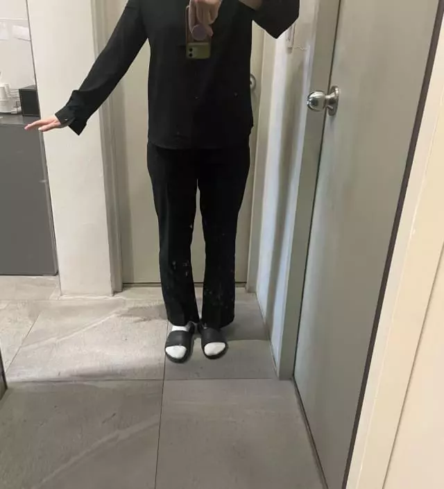 사이즈 걱정했는데 추천 사이즈 넉넉하니 딱좋아용~~~ 가성비가 좀 좋아요~~