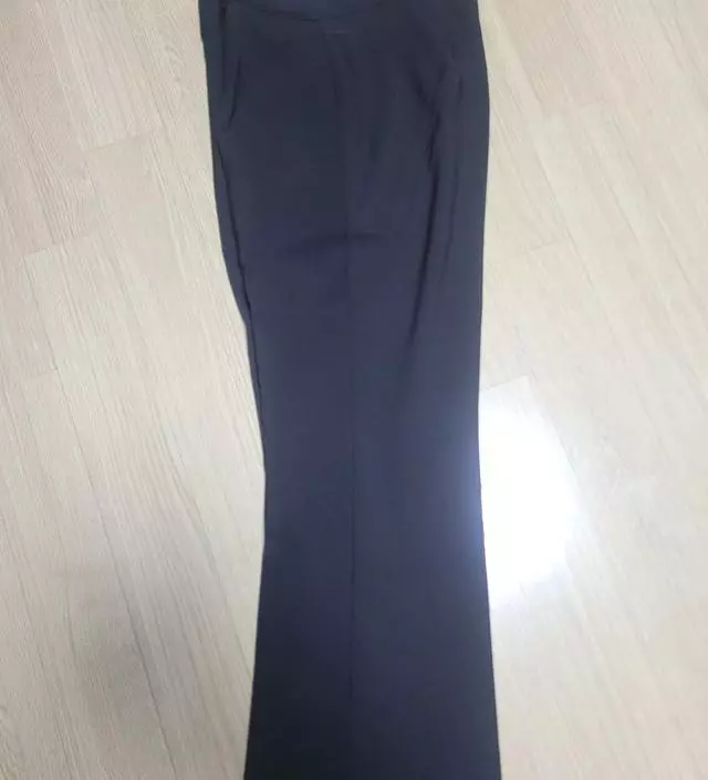 평소 하비L 입는데,  이 모델은 좀 작게 나왔나봐요ㅠㅠ
