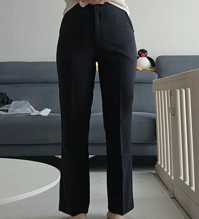 출산 후 살짝 살이쪄서 새로 구매했는데 배송도 빠르고 핏도 너무 이뻐요ㅎㅎ 지인 돌잔