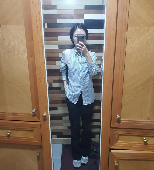 다리가 엄청 길어보여요
