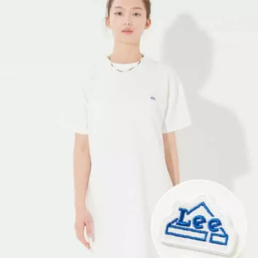 와펜 스몰 하우스 로고 원피스 화이트