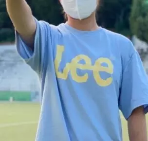 색이 진짜 예뻐요 후회 안합니다 제일 이쁜것 같아요