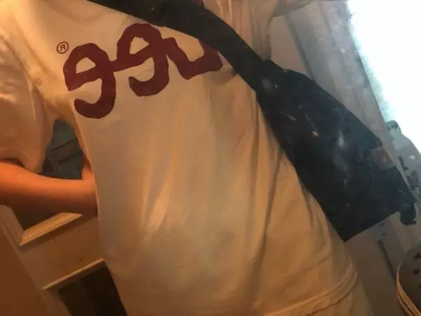 원단이 맘에 들어옹 ㅠㅠ색깔도 넘나 맘에 들어용~~특히나 몸부분이 짱짱해서 안늘어날