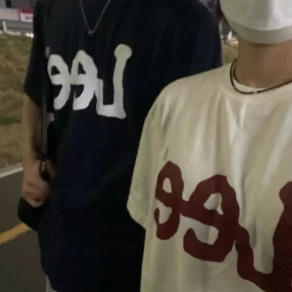 생각보다 넘 커서 놀랐지만 박시한 맛으로 입고 있어요