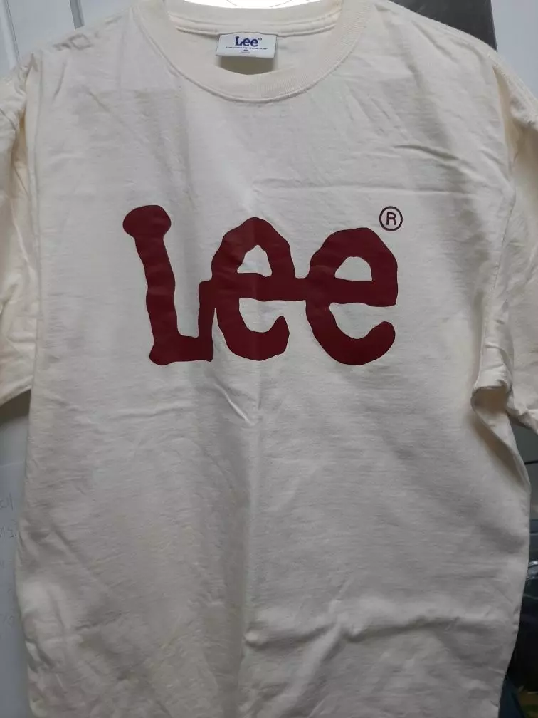 보라끌레르님이 입고 나와서 사고싶었는데 검색해보니 있네요!원래 내 사이즈 구매학 싶