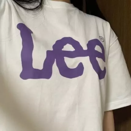 맘에 들어요 로고도 이쁘고 자주 입고다닙니다☺︎☺︎