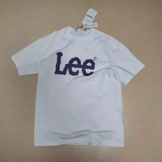 보라색이 자꾸 생각나서 세일하길래 하나 장만했습니당~ 진짜 왕 귀여움 왕크니까 왕귀